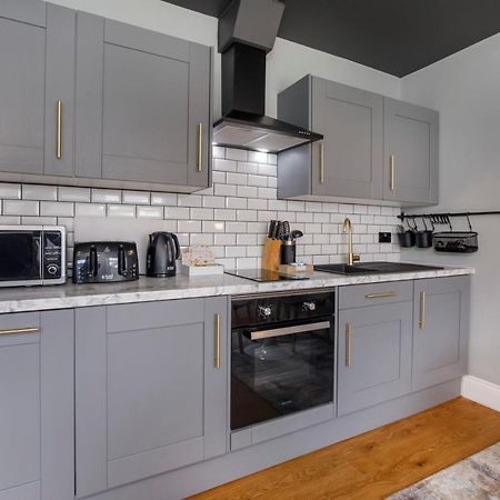 Bateman, Modern City Centre Apartment Sleeps 6 York Bagian luar foto