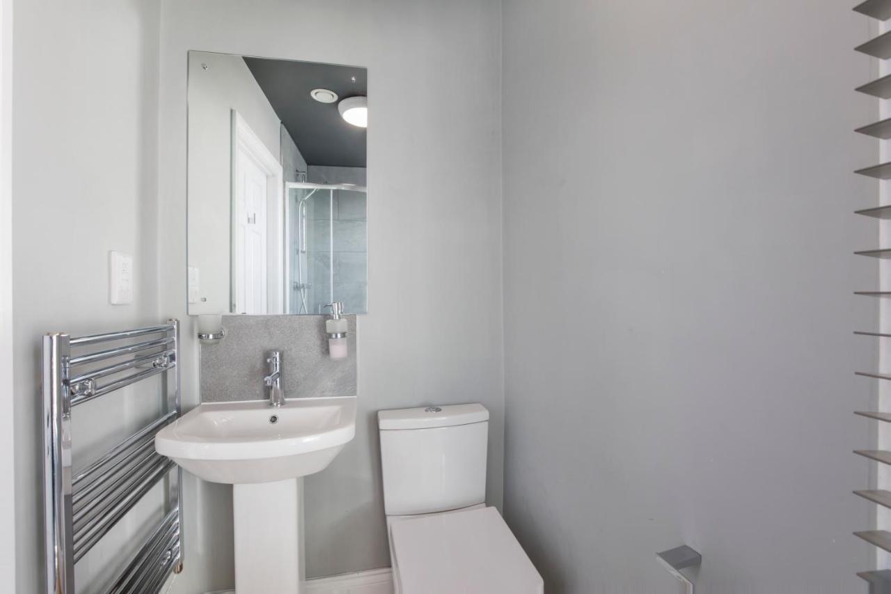 Bateman, Modern City Centre Apartment Sleeps 6 York Bagian luar foto