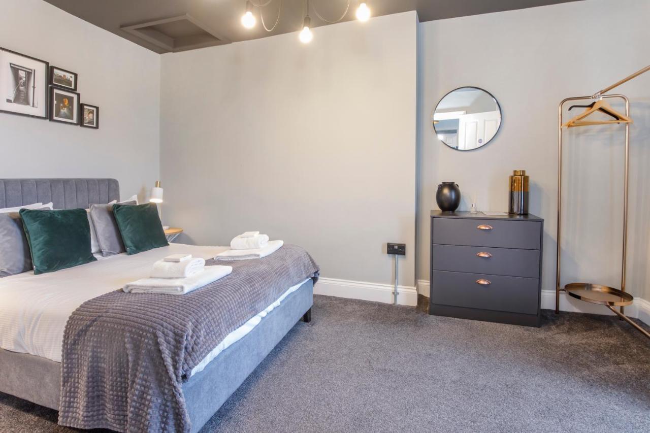 Bateman, Modern City Centre Apartment Sleeps 6 York Bagian luar foto